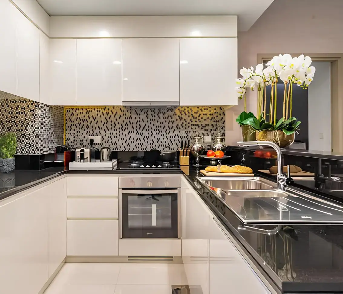 DAMAC "Aykon City Tower C"
