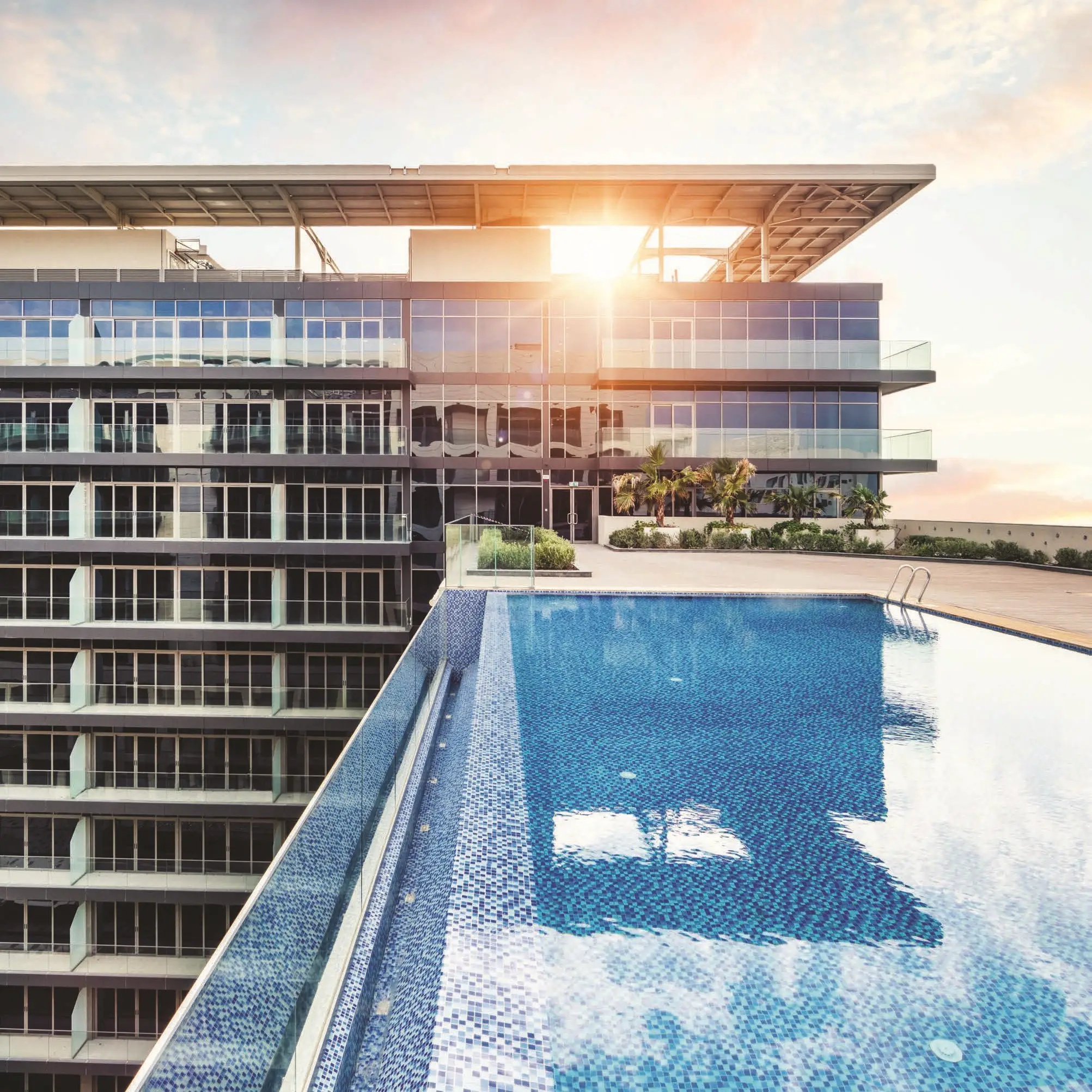 BLOOM "Bloom Arjaan by Rotana"