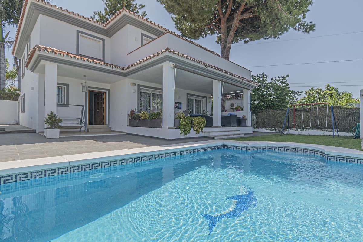 Detached Villa for sale in San Pedro de Alcántara