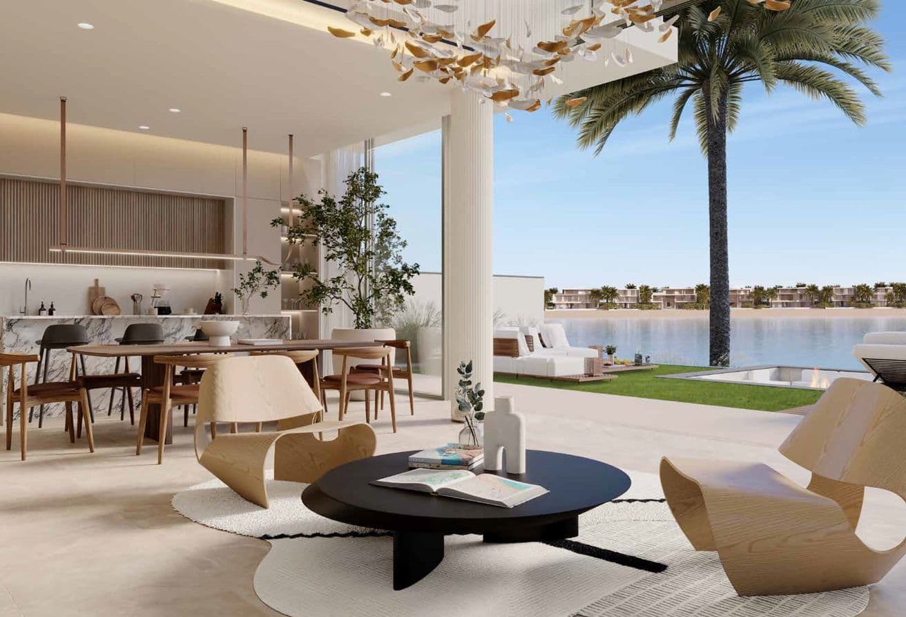 Private Beach Access | Luxury Seaside Elegance