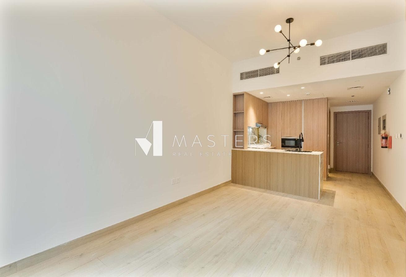 Top-Floor | Pool View | Kitchen Appliances